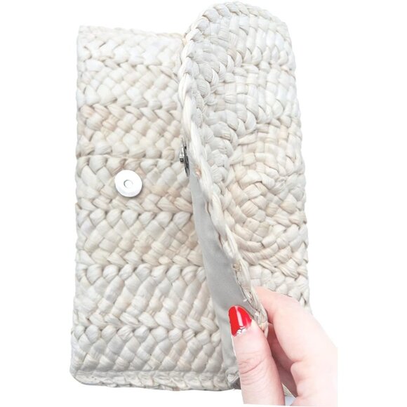 COPY - Women Cream Woven Straw Beach Handbag Envelope Clutch Rattan Clutch - Picture 6 of 7